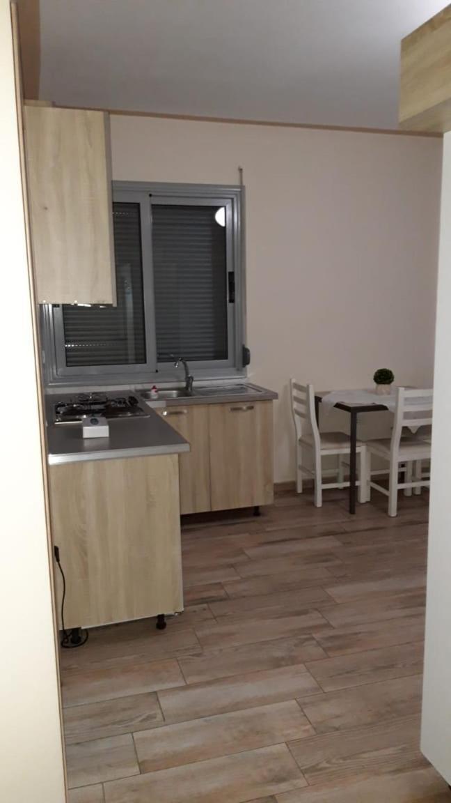 Vlorë Disy Apartments חדר תמונה